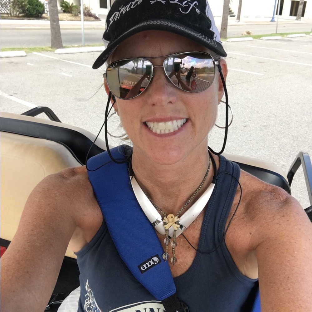 Meet your Posher, Christy